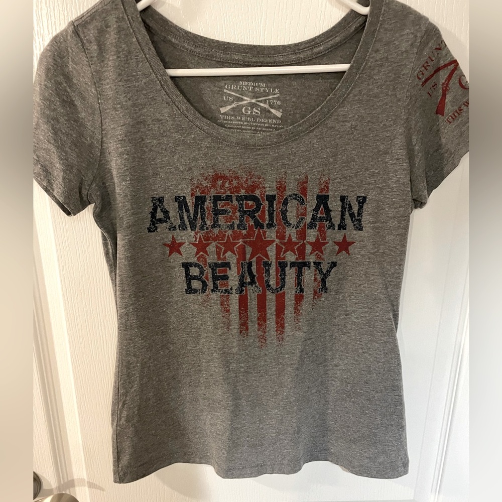 Gruntstyle American beauty T-shirt size medium